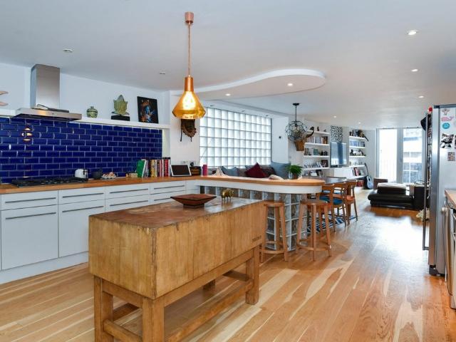 Apartment for rent in Street, Somerset