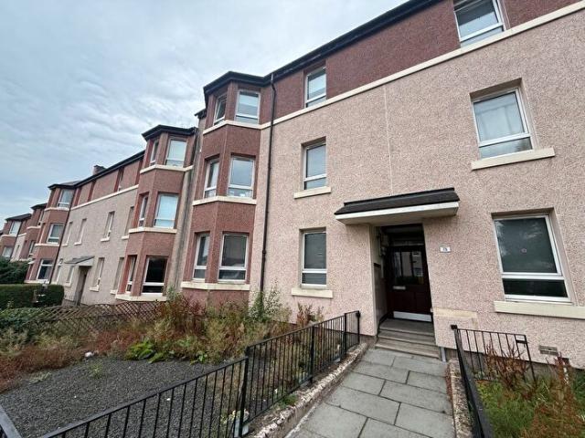 Apartment for rent in Scotstounhill, Scotstoun