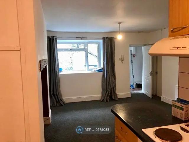 Apartment for rent in Aber-Arad, Newcastle Emlyn