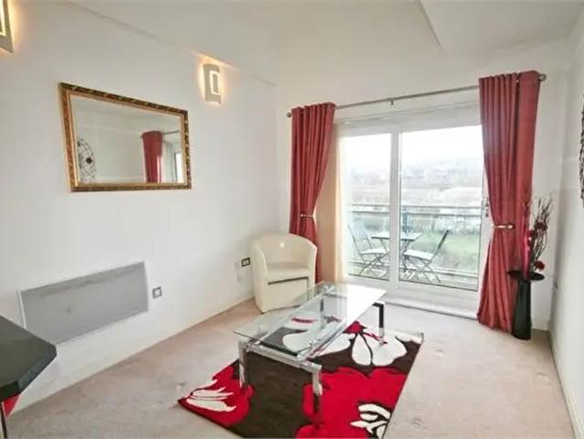 Apartment for rent in Pentre-chwyth, Swansea