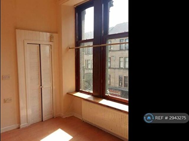 Apartment for rent in Castlehead, Glenburn