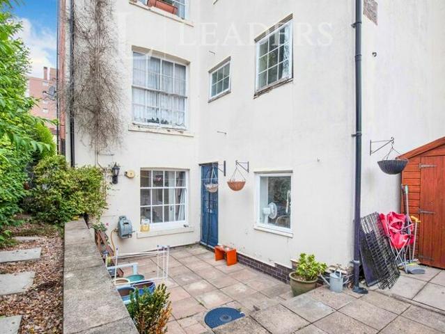 Apartment for rent in Sydenham, Green Close