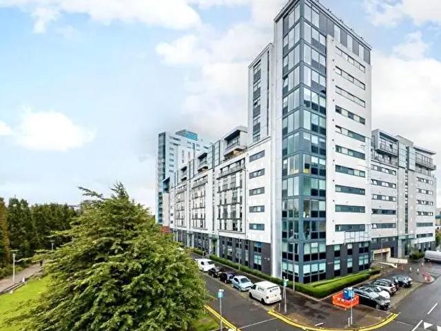Apartment for rent in Thornwood, Partick