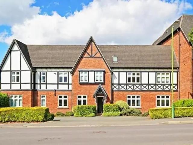 Apartment for rent in Dorridge, Solihull