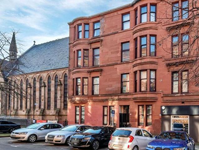 Apartment for rent in Dowanhill, Scotland