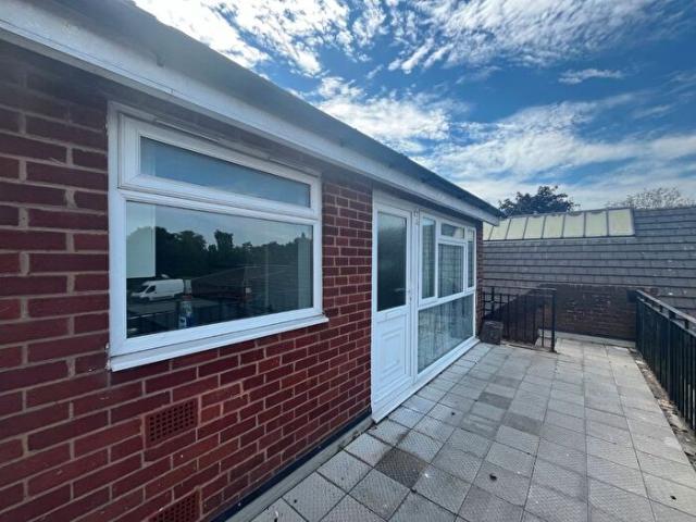Apartment for rent in Cheswick Green, West Midlands