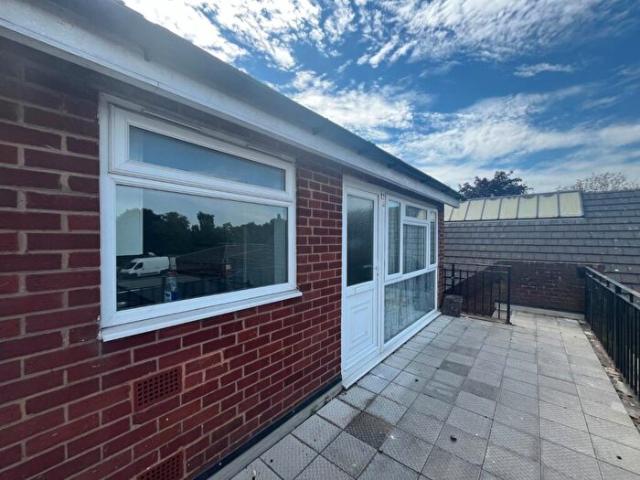Apartment for rent in Cheswick Green, West Midlands