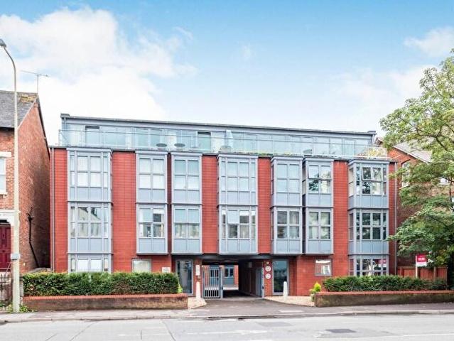 Apartment for rent in St Clement's, The Slade