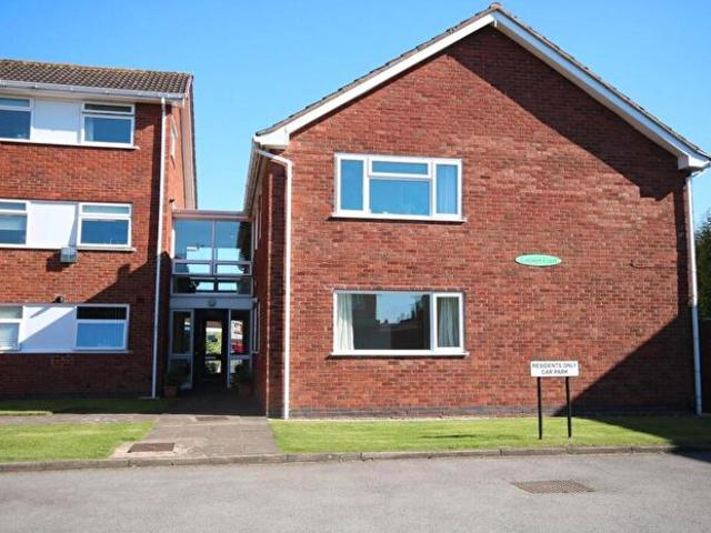 Apartment for rent in St Nicolas Park, Camp Hill