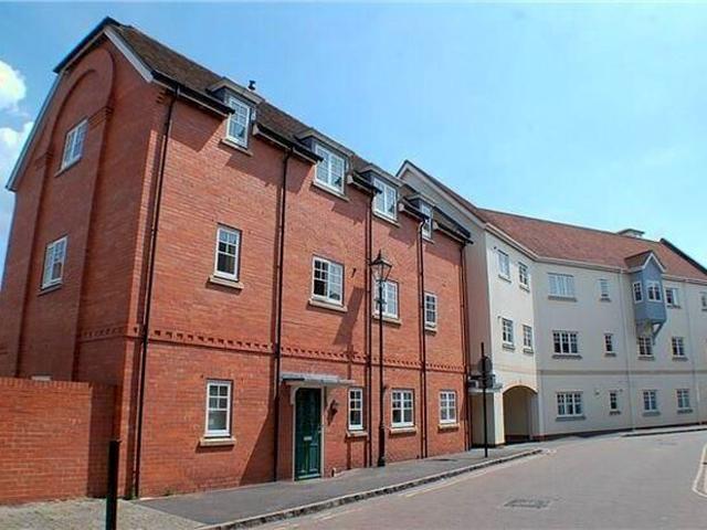 Apartment for rent in Caldecott, Dromore