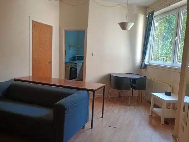 Apartment for rent in Top of the Town, Cambuskenneth