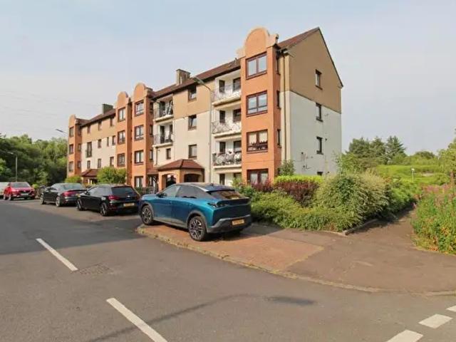 Apartment for rent in Faifley, Scotland
