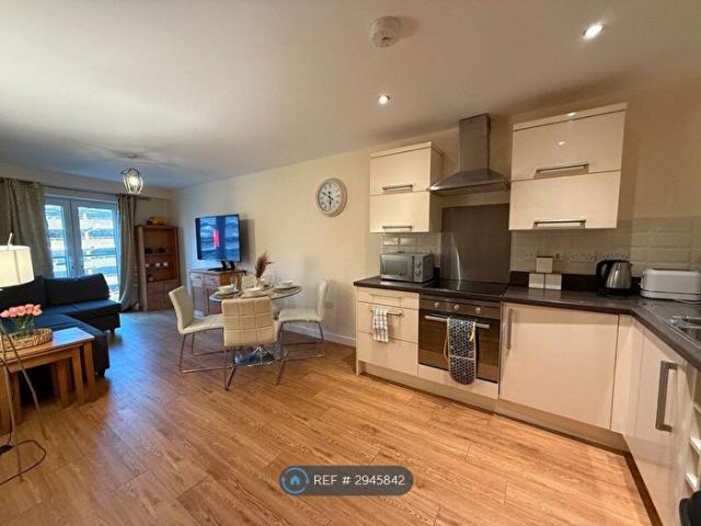 Apartment for rent in St Matthew's, Old Wharf