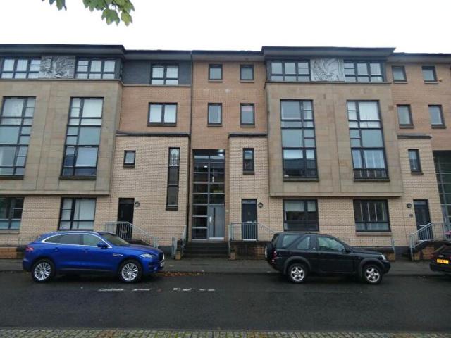 Apartment for rent in Hutchesontown, Gorbals