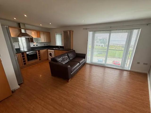Apartment for rent in Seaside, Llanelli