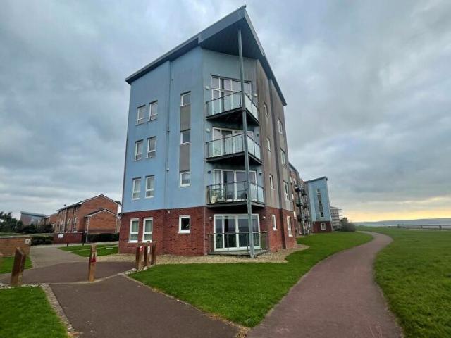 Apartment for rent in Seaside, Llanelli