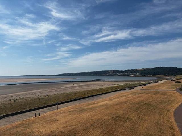 Apartment for rent in Seaside, Llanelli