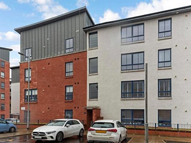 Apartment for rent in Hutchesontown, Oatlands