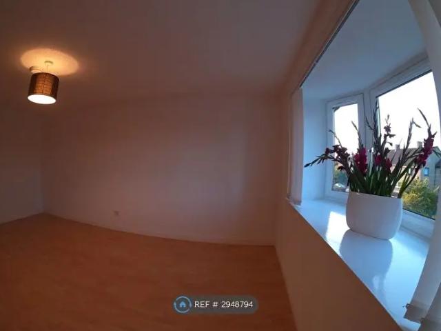 Apartment for rent in Rogerfield, Swinton