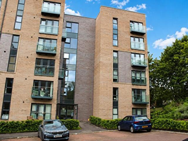 Apartment for rent in Dawsholm, Kelvindale