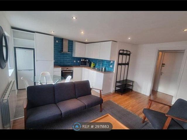 Apartment for rent in Milverton, Green Close