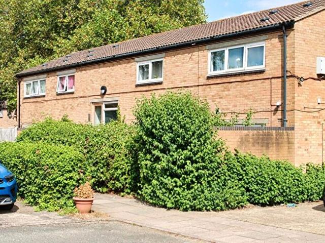 Apartment for rent in Wolverton and Greenleys, Old Wolverton