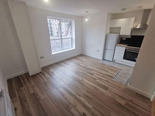 Apartment for rent in St Matthew's, Old Wharf