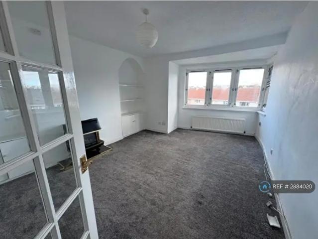 Apartment for rent in East Mains, Barassie