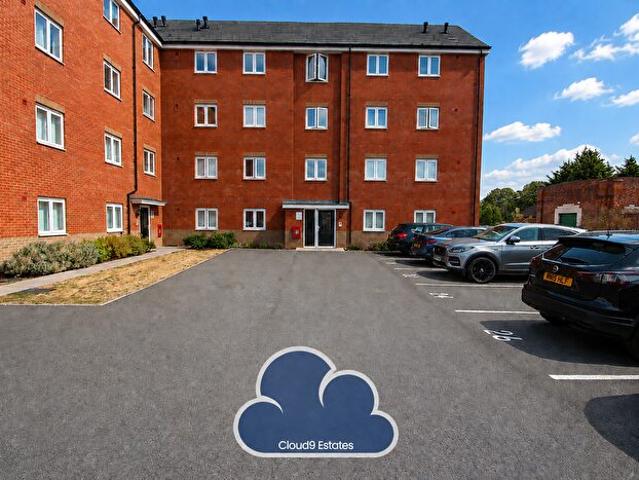 Apartment for rent in Holbrooks, West Midlands