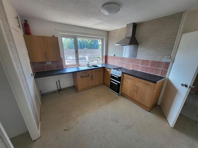 Apartment for rent in Bryntirion, Wales