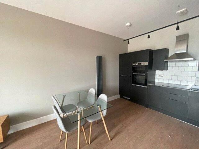 Apartment for rent in Elmfield, Leicestershire