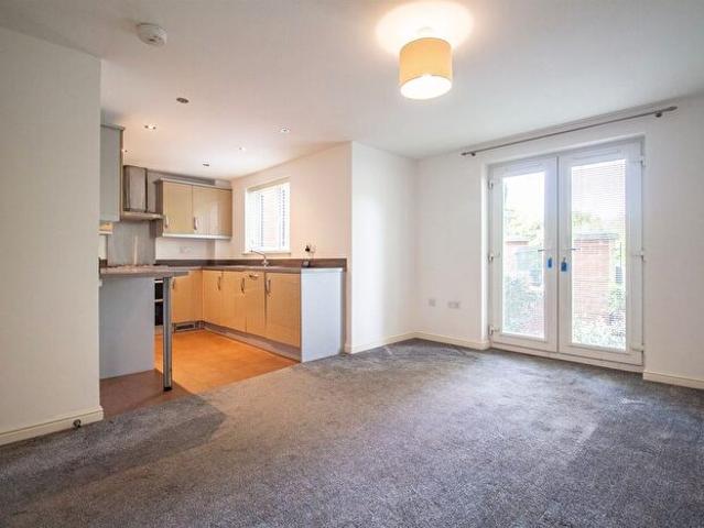 Apartment for rent in Elmfield, Leicestershire