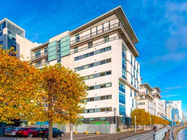 Apartment for rent in Thornwood, Glasgow