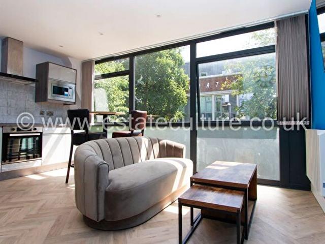 Apartment for rent in Spon End, West Midlands