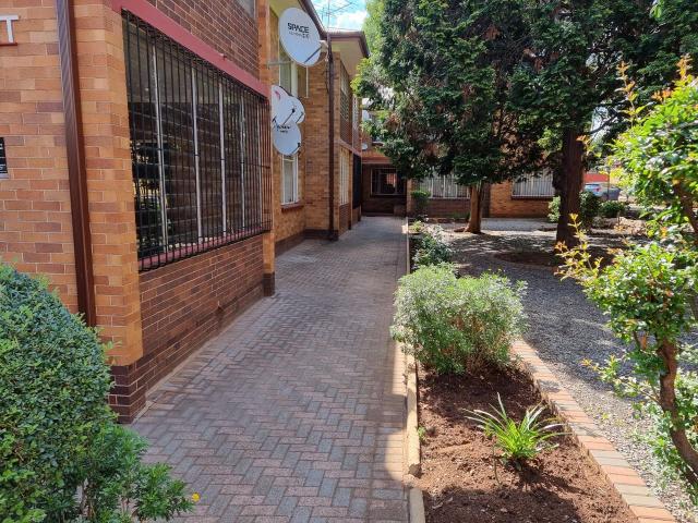 Apartment for rent in Nooitgedacht, Gauteng