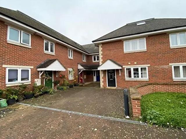 Apartment for rent in New Marston, The Slade