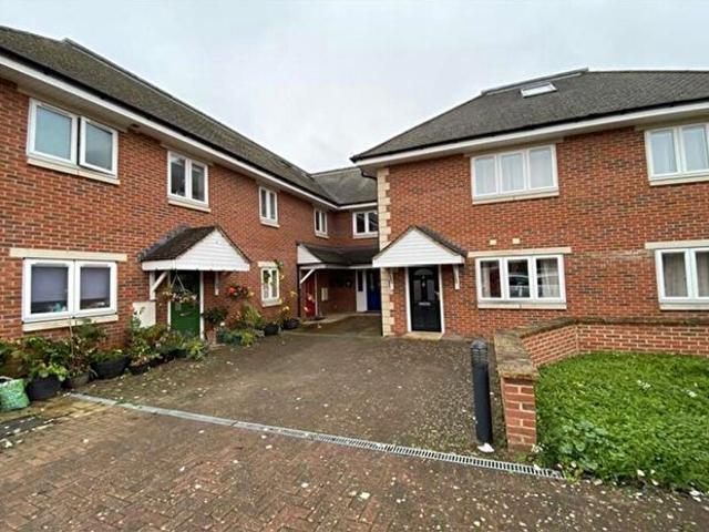 Apartment for rent in New Marston, The Slade