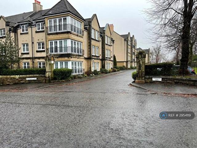 Apartment for rent in Castlehead, Glenburn
