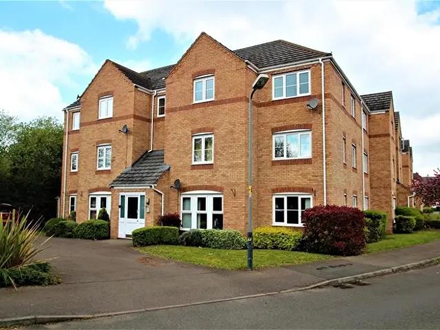 Apartment for rent in Overslade, New Bilton