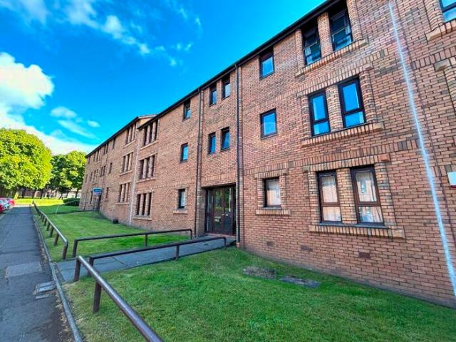 Apartment for rent in North Woodside, Scotland