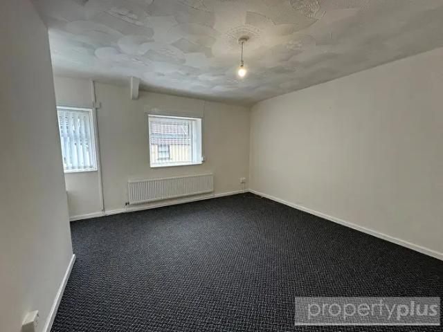 Apartment for rent in Ystrad