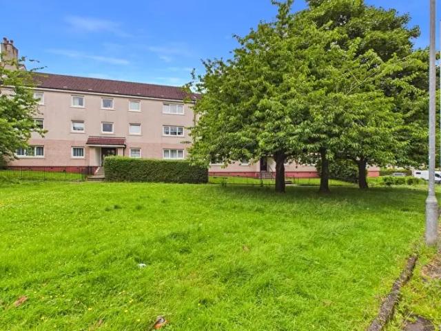 Apartment for rent in Blairdardie, Scotland