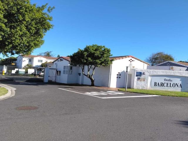 Apartment for rent in Goodwood, Western Cape