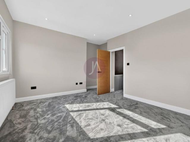 Apartment for rent in Brent Cross, Greater London