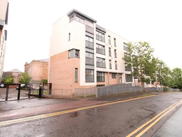 Apartment for rent in Calton, Scotland