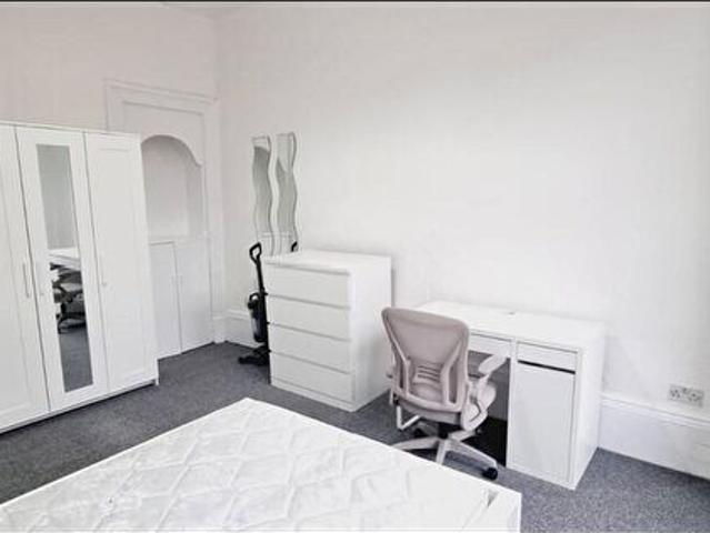Apartment for rent in Hillhead, Scotland