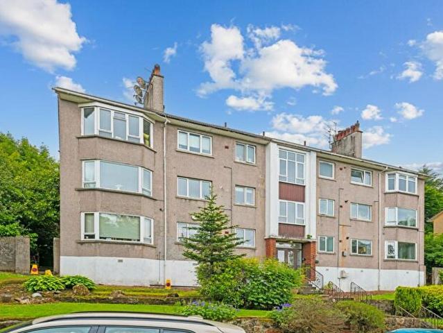 Apartment for rent in Clarkston, Scotland