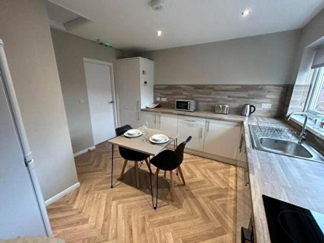 Apartment for rent in Hyson Green, Haddon