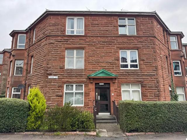 Apartment for rent in Shawmoss, Glasgow