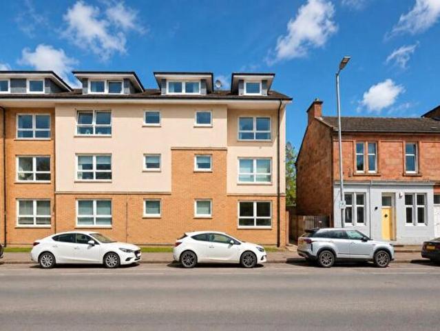 Apartment for rent in Daldowie, Scotland